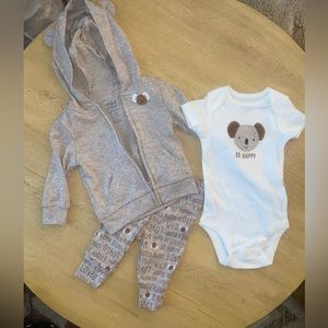 Carters 3pc set never worn 0-3 mo